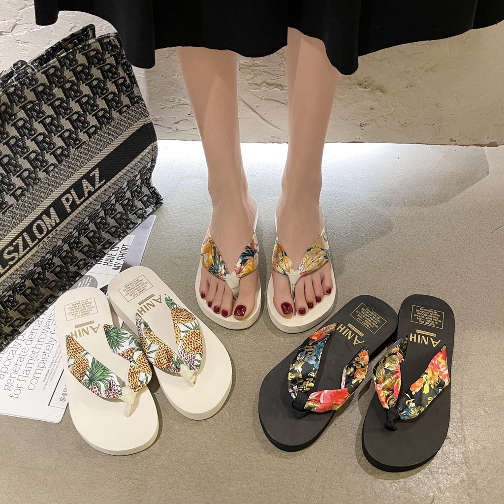 Dép Xỏ Ngón Đi Biển Thời Trang Mới 2023 Cho Nữ