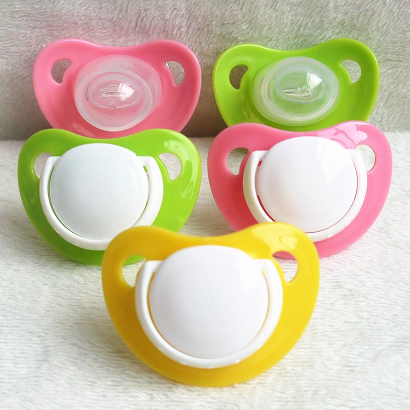 Núm Ti Giả Hình Tròn Bằng Silicone Cho Bé
