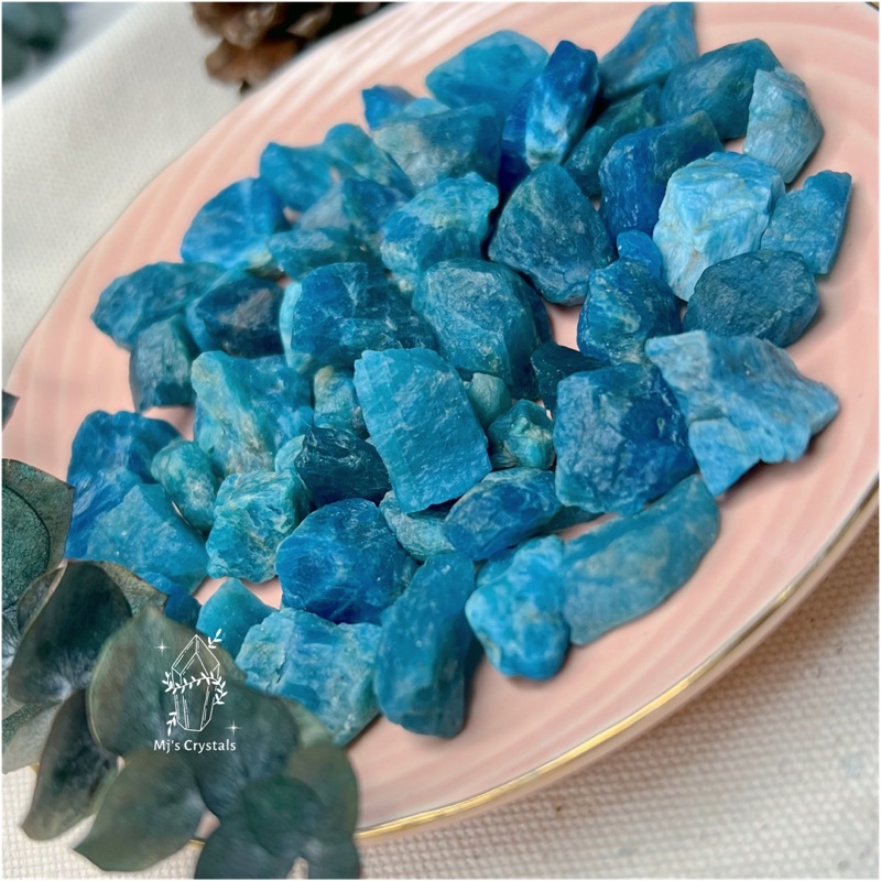 Đá thô BLUE APATITE màu xanh lam sưu tầm, handmade, reiki, thanh tẩy thiền định