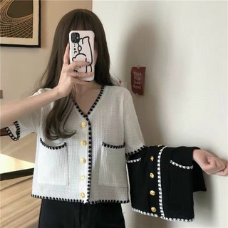 Áo dệt kim viền ren siêu vintage - B5N