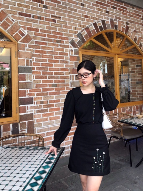 TIELA Chân váy thêu hoa cúc