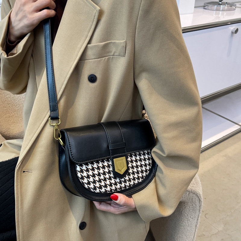 Túi đeo chéo vai IELGY họa tiết sọc caro thời trang sành điệu cho nữ