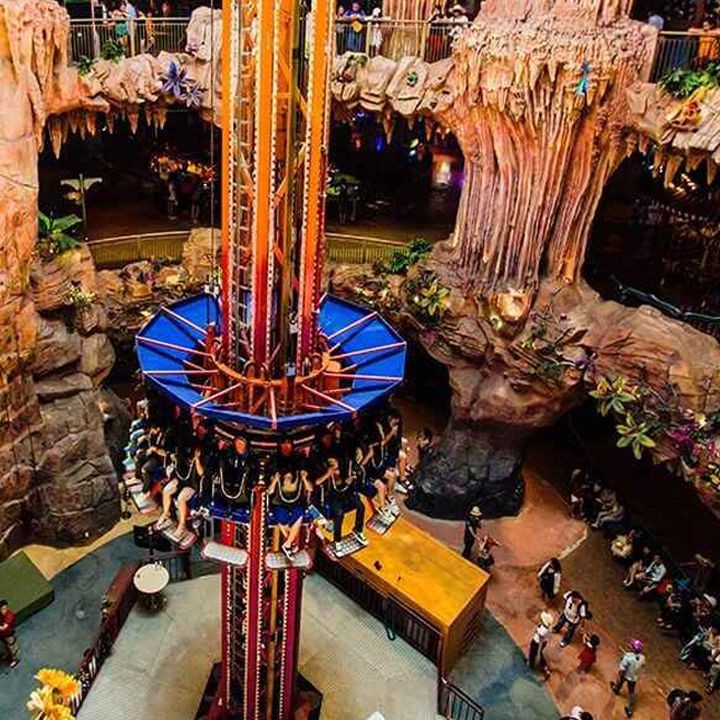 Vé Bà Nà Hills, Buffet Trưa, Vào Cổng Trực Tiếp, Không Cần Xếp Hàng Mua Vé tại Đà Nẵng