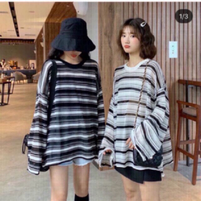 ÁO LEN KẺ ĐEN + KẺ TRẮNG PHOM RỘNG