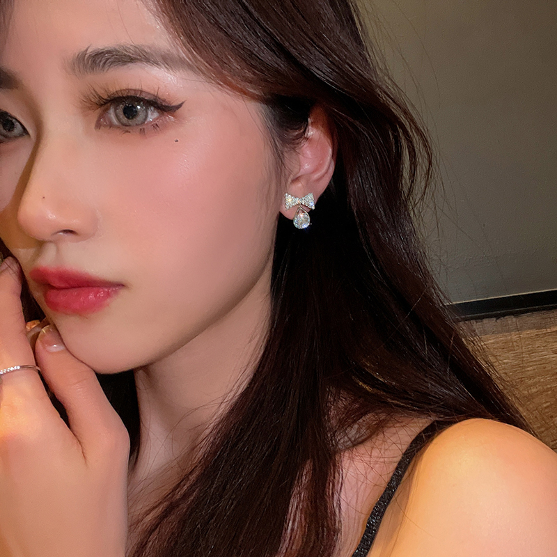 Bông Tai Bạc S925 Hình Nơ Đính Kim Cương Lấp Lánh Dễ Phối Đồ Phong Cách Âu Mỹ Thời Trang Cho Nữ 2021