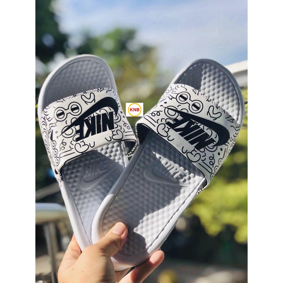 [ sale Sốc + Freeship] Dép nam, dép quai ngang nam nữ unisex nike benassi cartoon ❤️FREESHIP + Hộp❤️ họa tiết