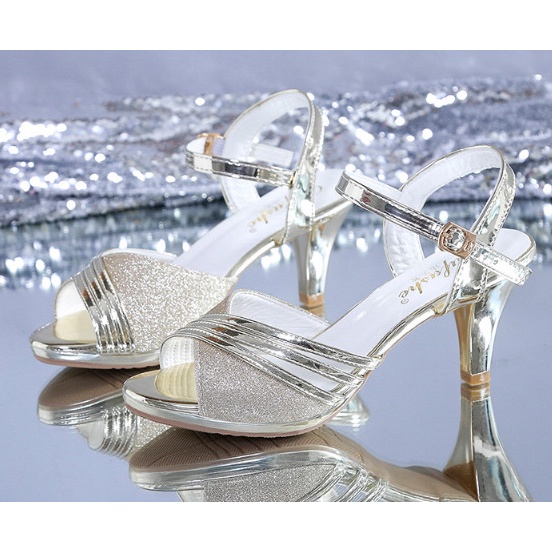 Giày sandan gót sơn khiêu vũ 7f