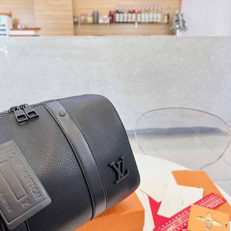 Túi đeo chéo LV thời trang cao cấp 2022