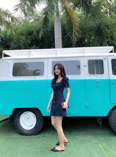 Đầm cổ u nút ngực (hàng ord chỉ 2 ngày)