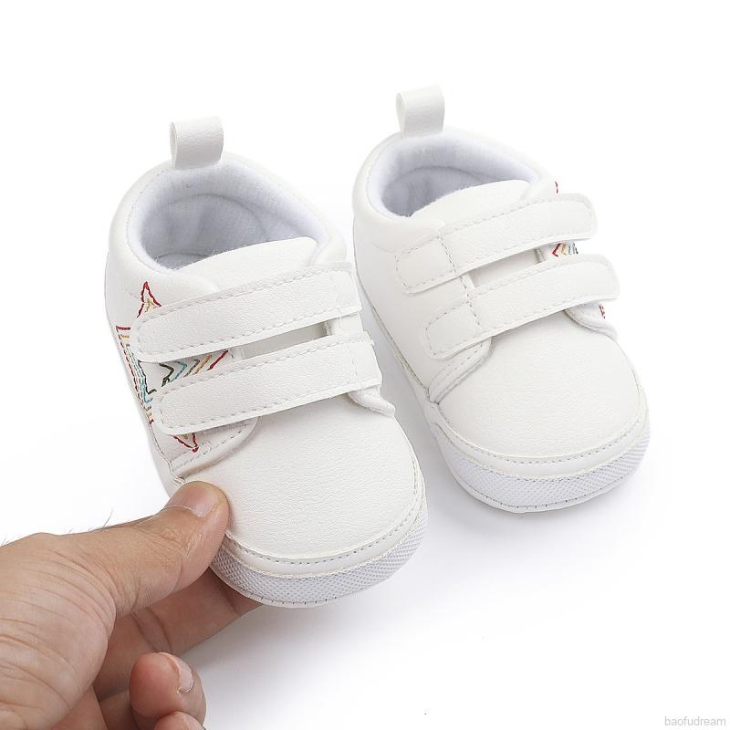 Giày Thể Thao Chất Liệu Da Pu Cho Bé