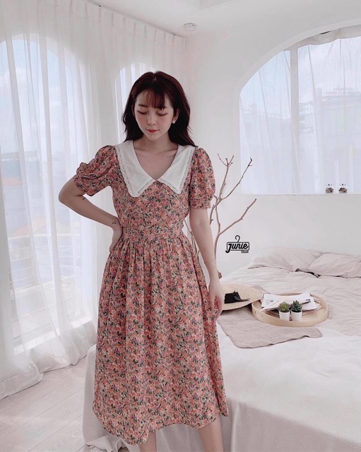 Váy hoa nhí cổ trắng chun eo | BigBuy360 - bigbuy360.vn
