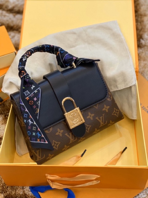 Túi ngọc trinh da mềm size 23 có hộp | BigBuy360 - bigbuy360.vn