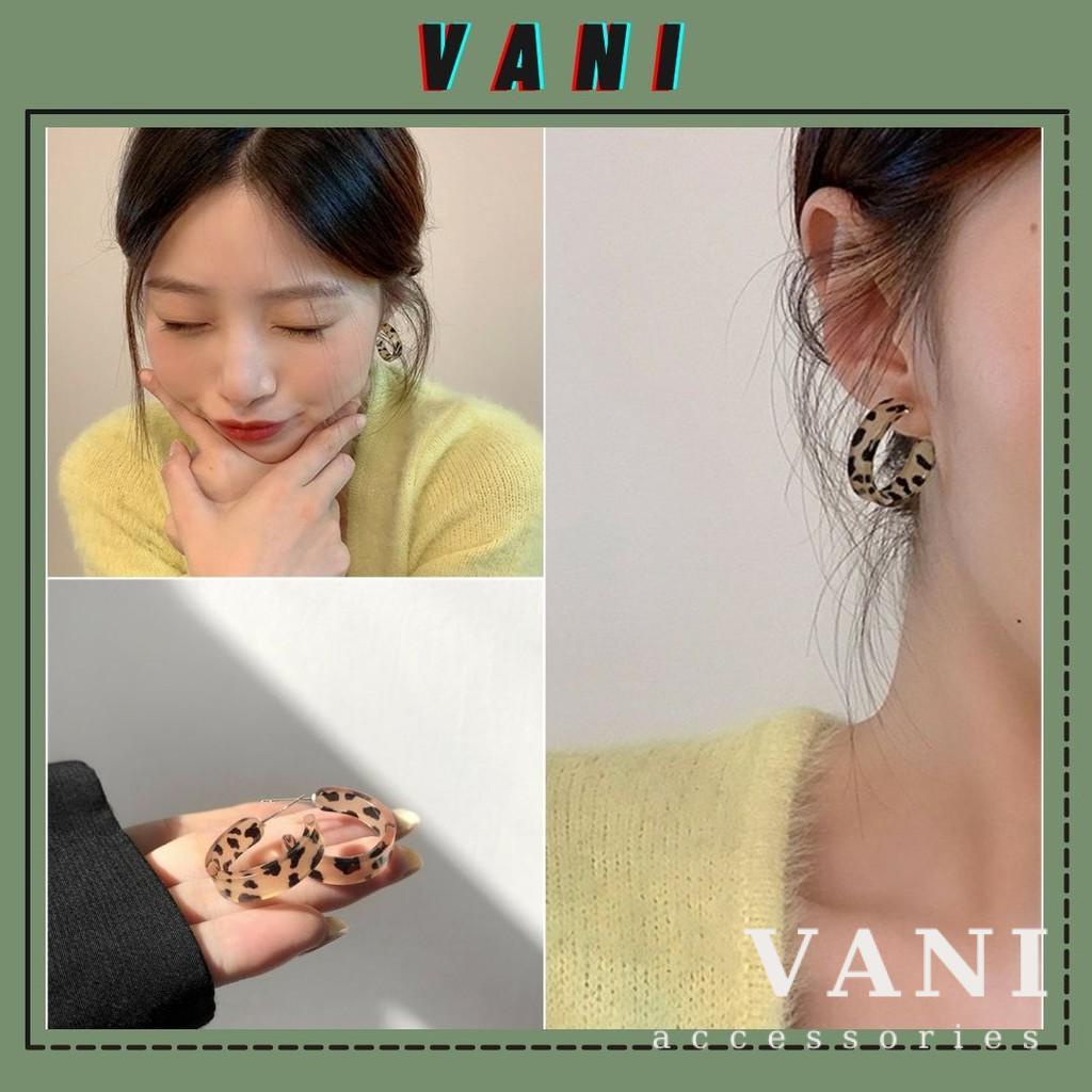 Khuyên Tai, Bông Tai Tròn Nhựa Họa Tiết Beo - Vani Store [TS000515-O86]