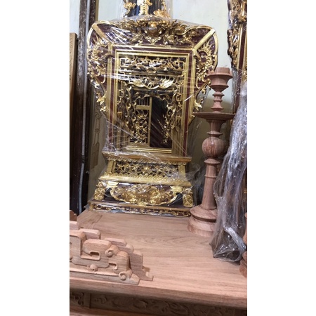 khám thờ gia tiên