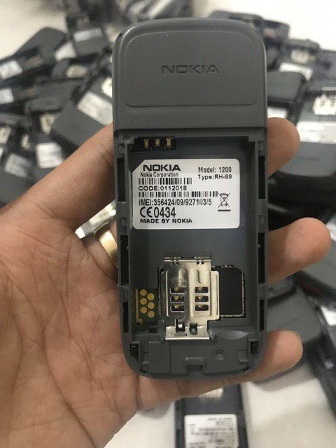 Điện thoại nokia 1200 - chính hãng cũ 99% ( BH 12T ) giao màu ngẫu nhiên | WebRaoVat - webraovat.net.vn