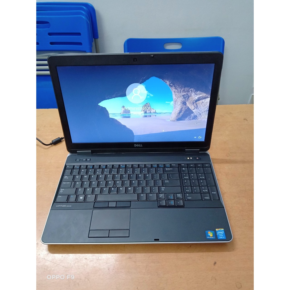 Laptop Dell Latitude E6540 Core i5-4300 máy đẹp