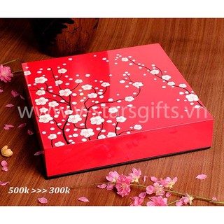 Hộp mứt tết sơn mài