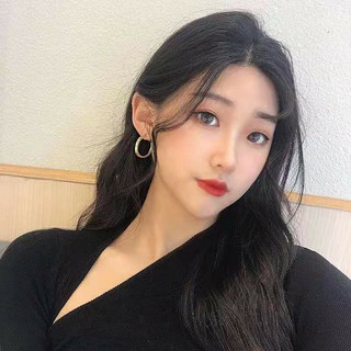 Bông tai mạ vàng 💕 thiết kế đường cong đơn giản phù hợp với mọi hoàn cảnh 😋
