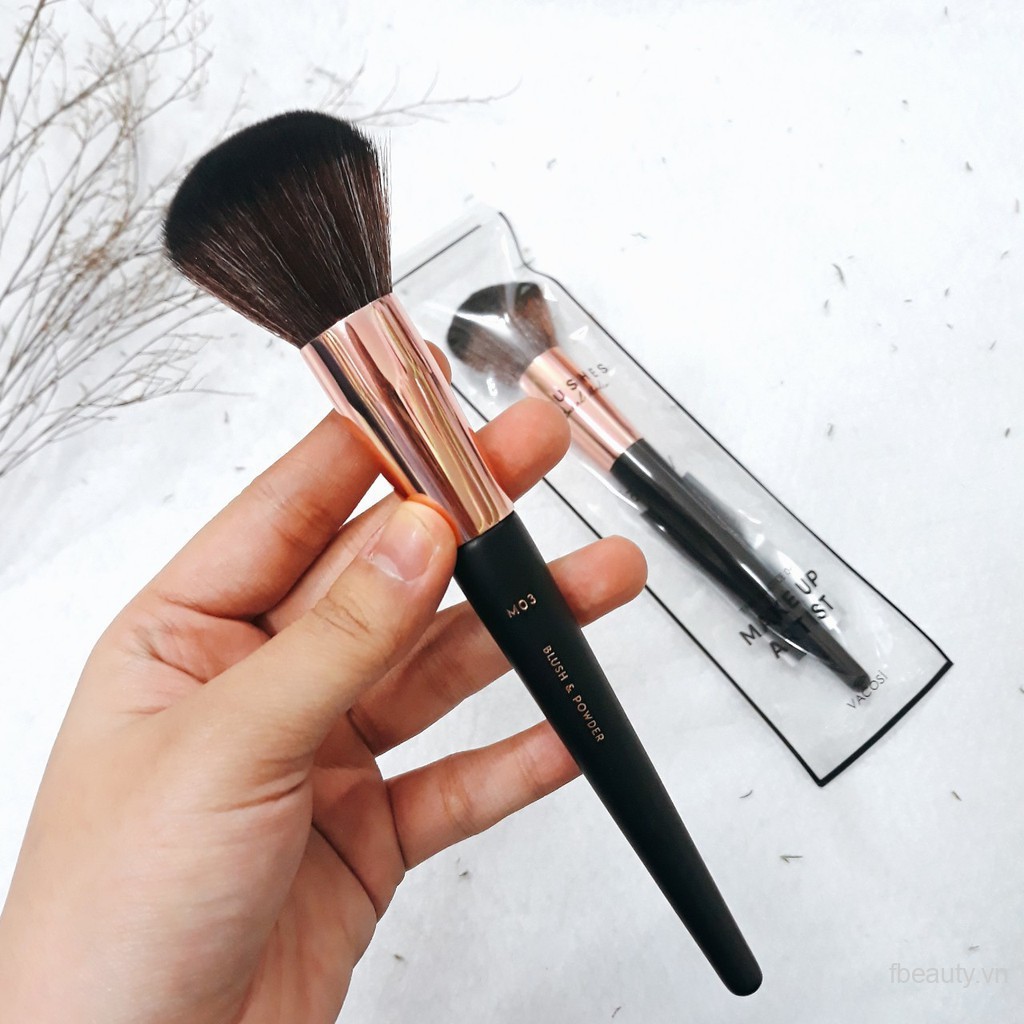 [Giao Ngay Lập Tức] Cọ trang điểm Vacosi Blush & Powder Brush #M03.Cọ má hồng và phấn phủ, đầu tròn