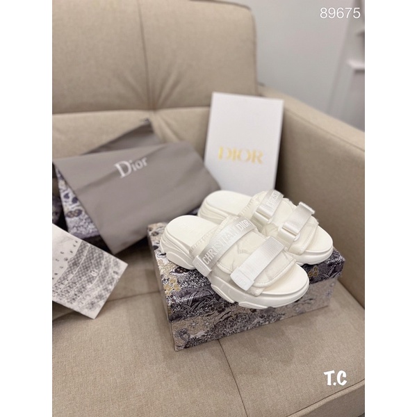 Dép nâng đế quai ngang cài dây fullbox