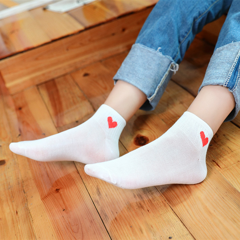 Set 5 đôi tất Cotton mềm mại thoải mái in họa tiết trái tim màu đỏ dễ thương cho nữ