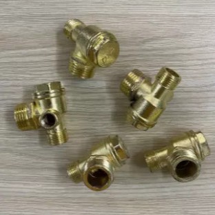 Kép nối GÓC CHỮ L VAN 1 CHIỀU 90 ĐỘ máy nén khí ren ngoài