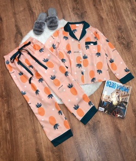 Bộ mặc nhà pyjama lụa hình quả dứa