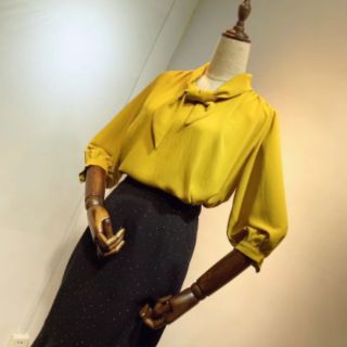 Áo sơ mi thiết kế cột nơ tay lỡ