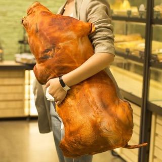 Gối ôm thức ăn in 3D hàng order