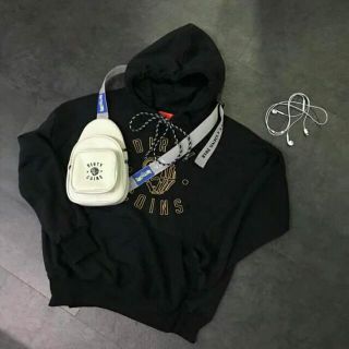 Áo hoodie Dirty Coins