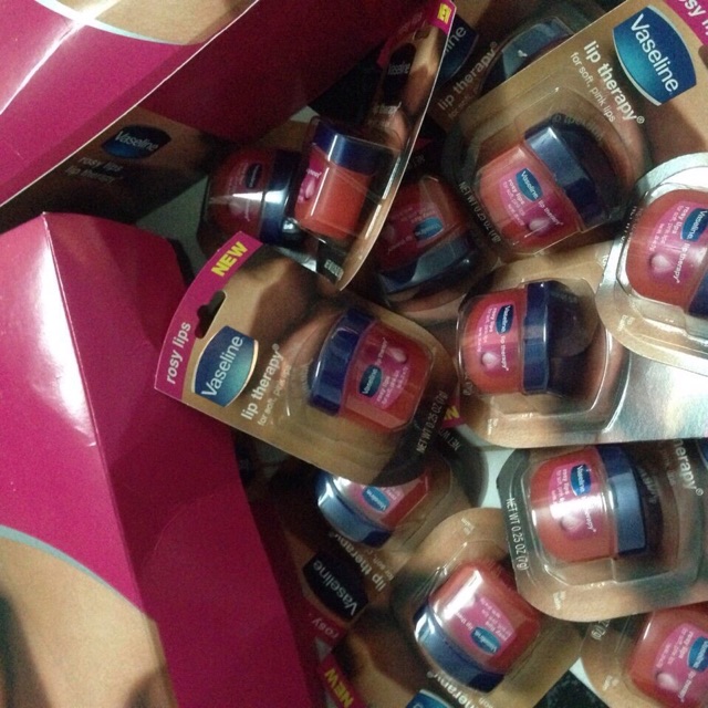 Son dưỡng môi vaseline lip therapy - Hủ | BigBuy360 - bigbuy360.vn