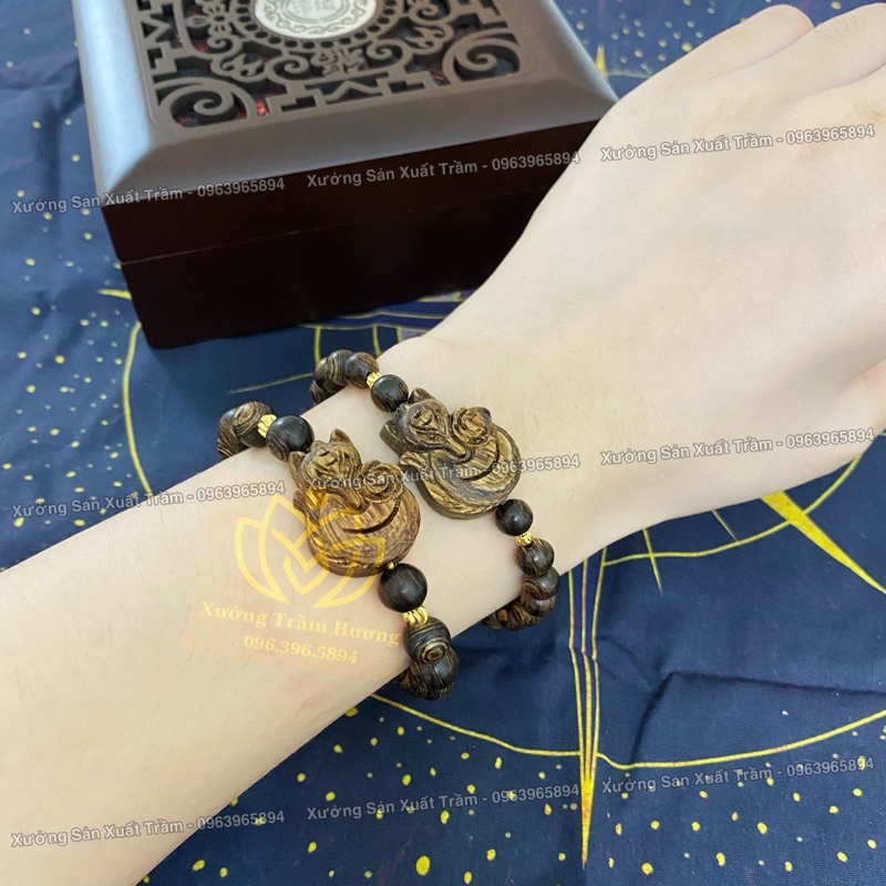 Vòng Tay Trầm Hương Sánh Chìm mix Charm Hồ Ly ôm Sen- [HÀNG CAO CẤP] - Tặng Hộp - Vòng Tay Nam Nữ Phong Thuỷ May Mắn
