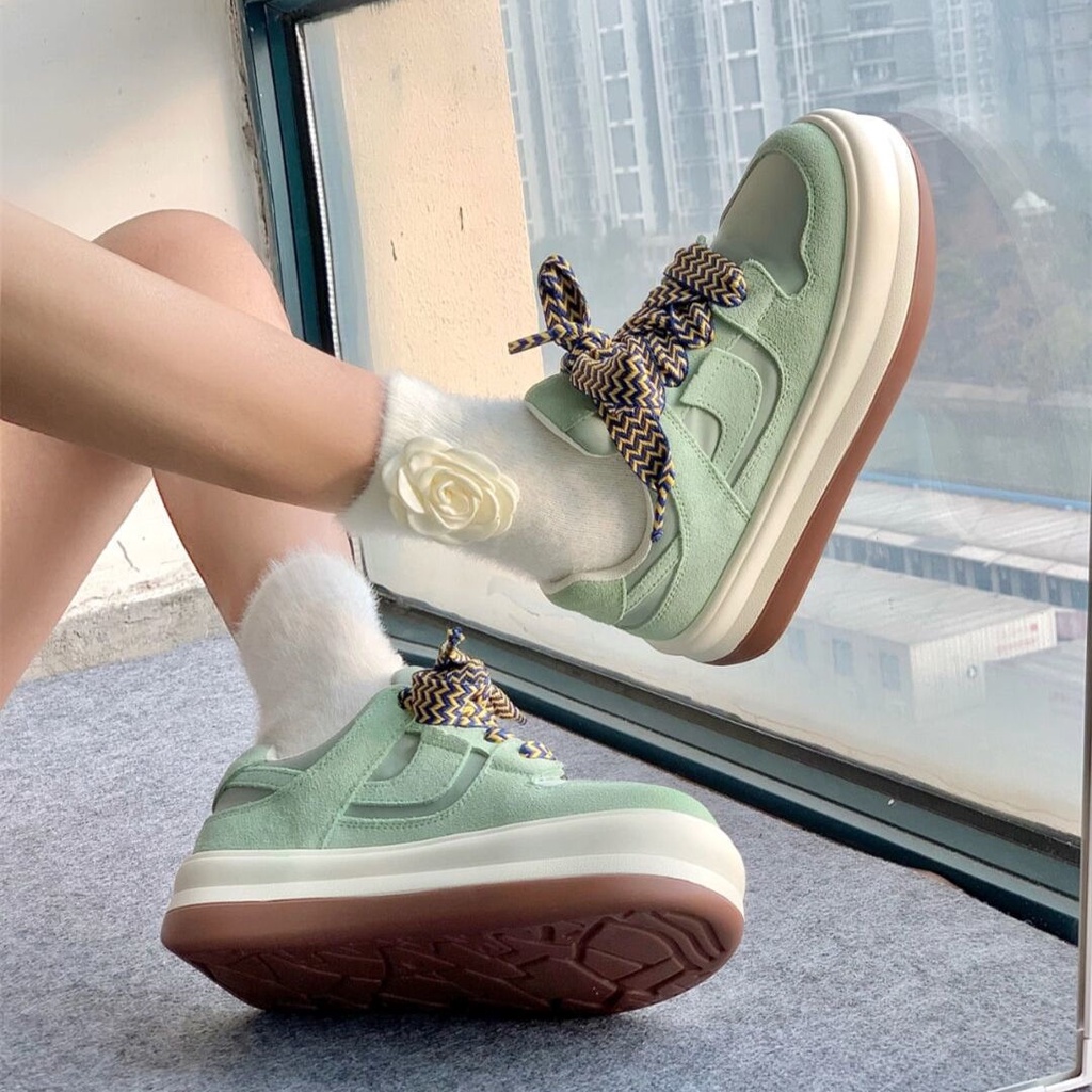 Giày Bánh Mì Thể Thao Mùa Xuân Dày Dặn Đầu To Dễ Thương Có Dây Buộc Cho Nữ