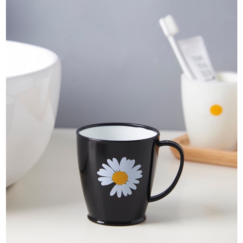 Ca uống nước ca đựng bàn chải họa tiết HOA CÚC