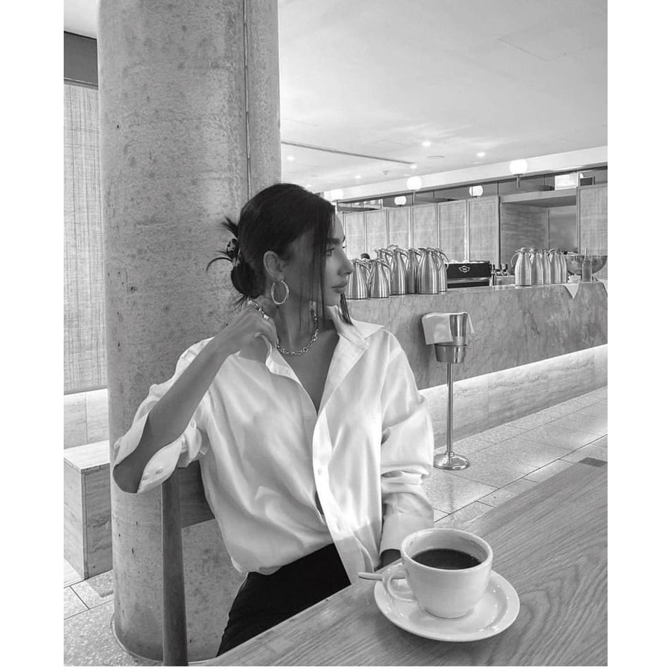 Áo sơ mi nữ trắng dài tay chất lụa hàn tay dài form rộng đuôi tôm  - Áo sơ mi cộc tay chất đũi cổ vest | BigBuy360 - bigbuy360.vn