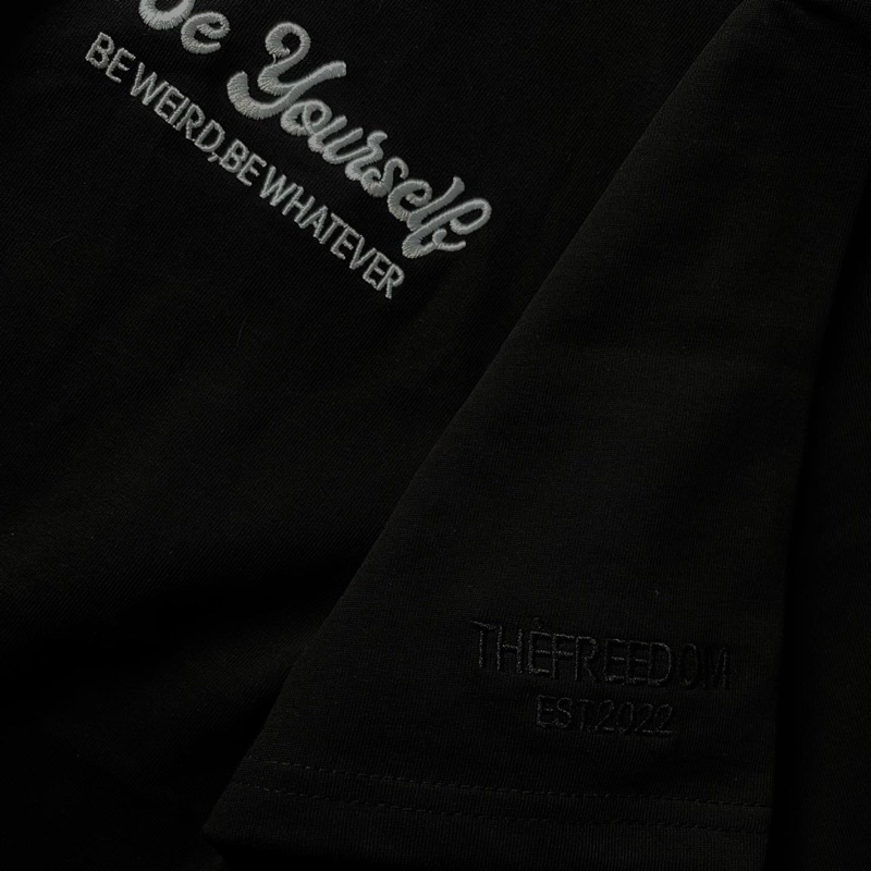 Áo thun nam nữ Be Yourself - TheFreedom