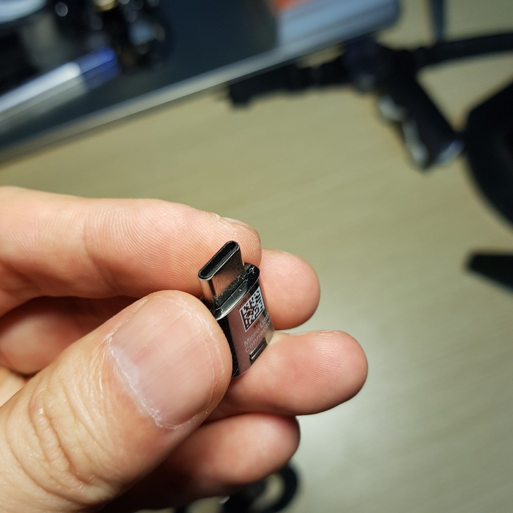 Combo phụ kiện theo máy s8.s8plus,note8 chuẩn zin