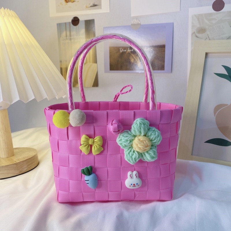 Túi xách mini xinh xắn, túi Handmade , túi  cói kèm charm