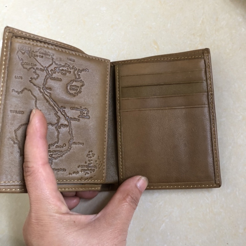 Lẻ mẫu màu xanh - Ví đứng da bò màu vàng xanh