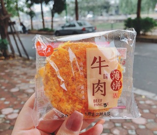 Bánh chà bông trứng muối tròn