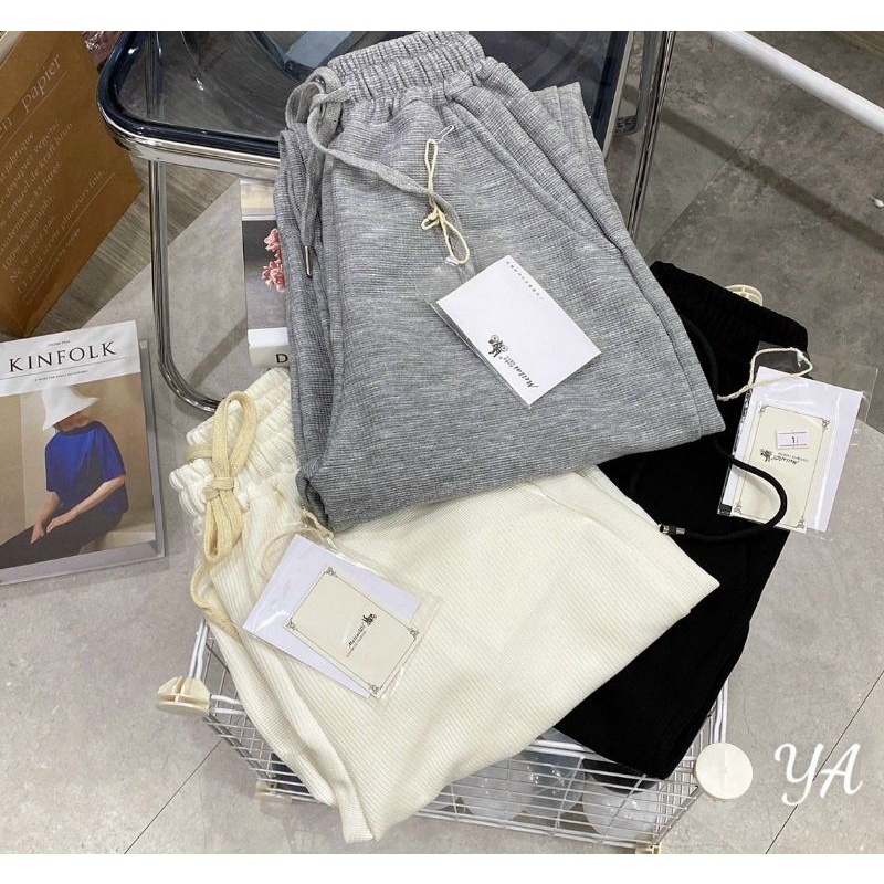 Quần Jogger Nữ Chất Bom Xốp