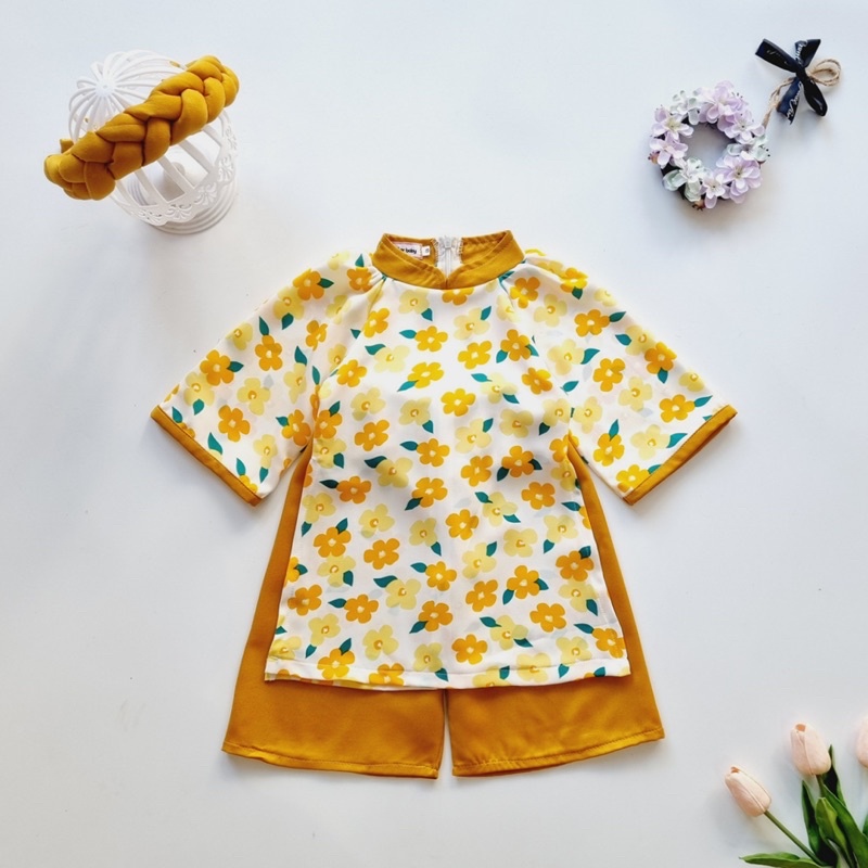 Sét Áo Dài Lụa Mango Màu Vàng Kèm Mấn Cho Mẹ Và Bé (5kg - 64kg)