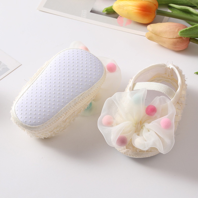 Set 2 món gồm băng đô + đôi vớ công chúa dễ thương cho bé gái