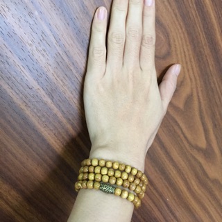 Chuỗi 108 hạt gỗ dâu tằm vàng nhạt