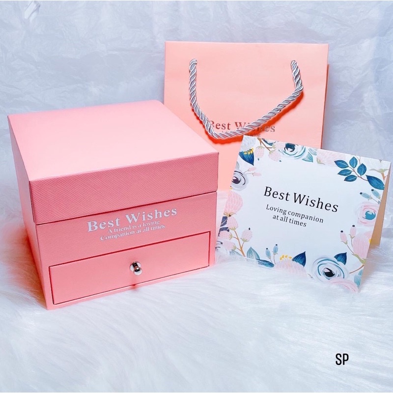 hộp đựng trang sức kèm hoa hồng sáp