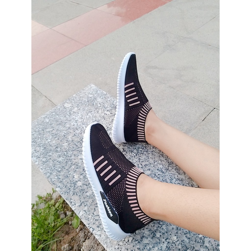 Giày xỏ slip on thể thao nữ C5