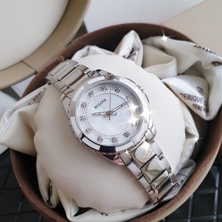 Đồng hồ nữ bulova diamond accent silver 96p144