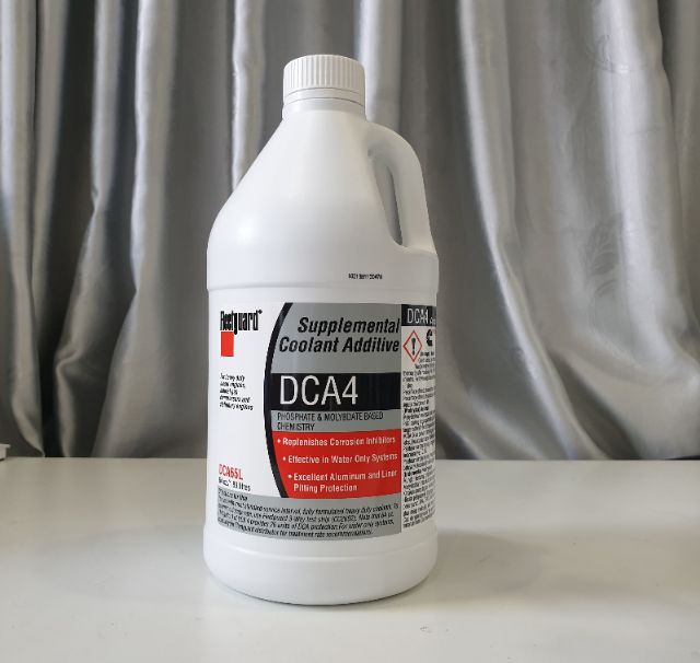 Nước Làm Mát Động Cơ DCA4 1.89 Lít, pha nước cất 1:20 , chính hãng Fleetguard USA, Sản xuất tại Malaysia, SCA 217-0616