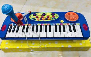 Đàn Organ điện tử có kèm micro