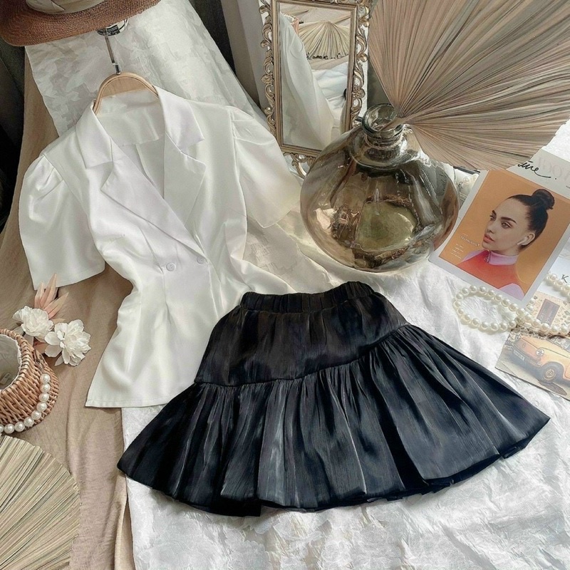 Set vest + chân váy đen